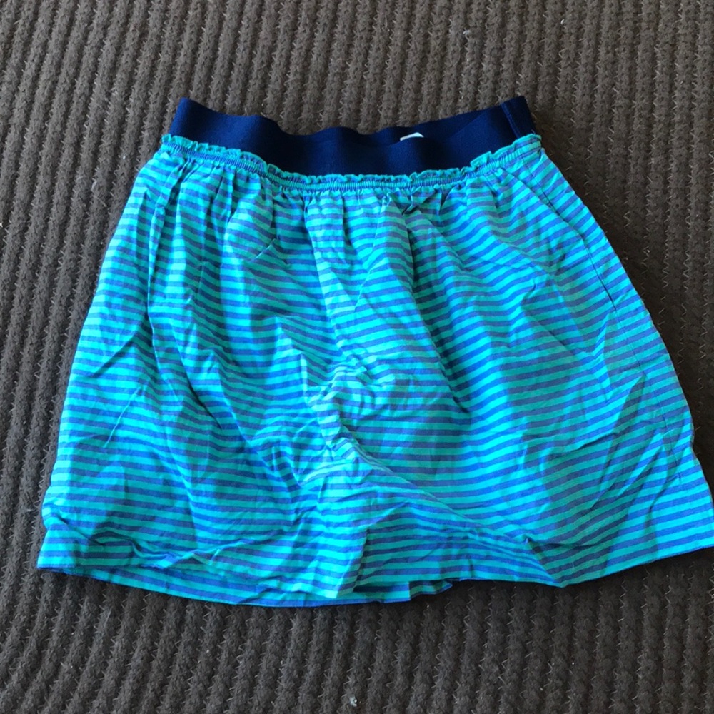 Junior skirt. - Picture 1 of 1